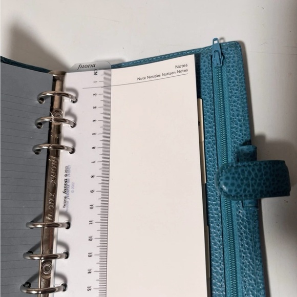 Filofax Personal Size Finsbury Organizer Diary Blue Leather, perfect condition - Picture 4 of 7